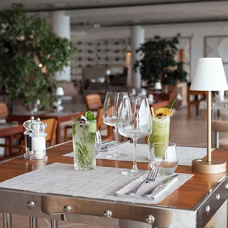 Cavaliere Surplage Hotel