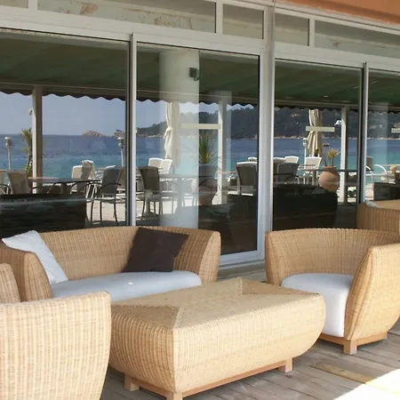 Cavaliere Surplage 3* Le Lavandou